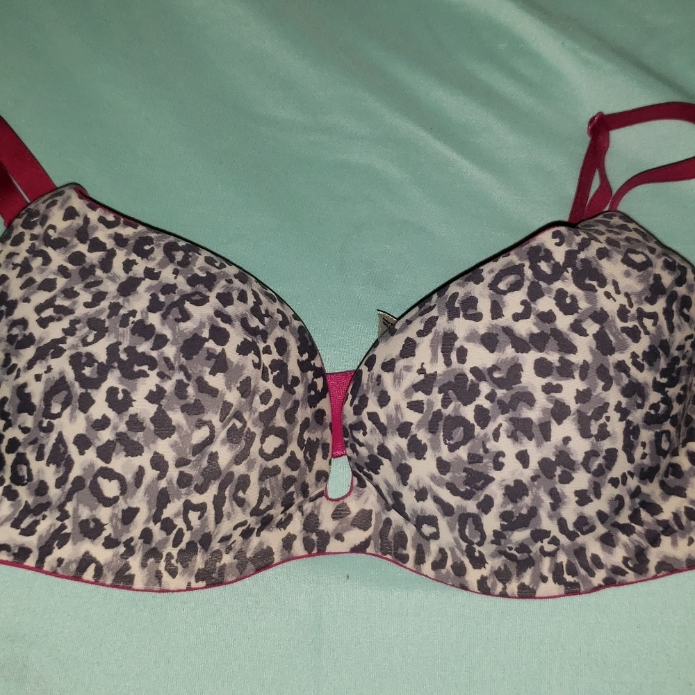 Leopard print bra